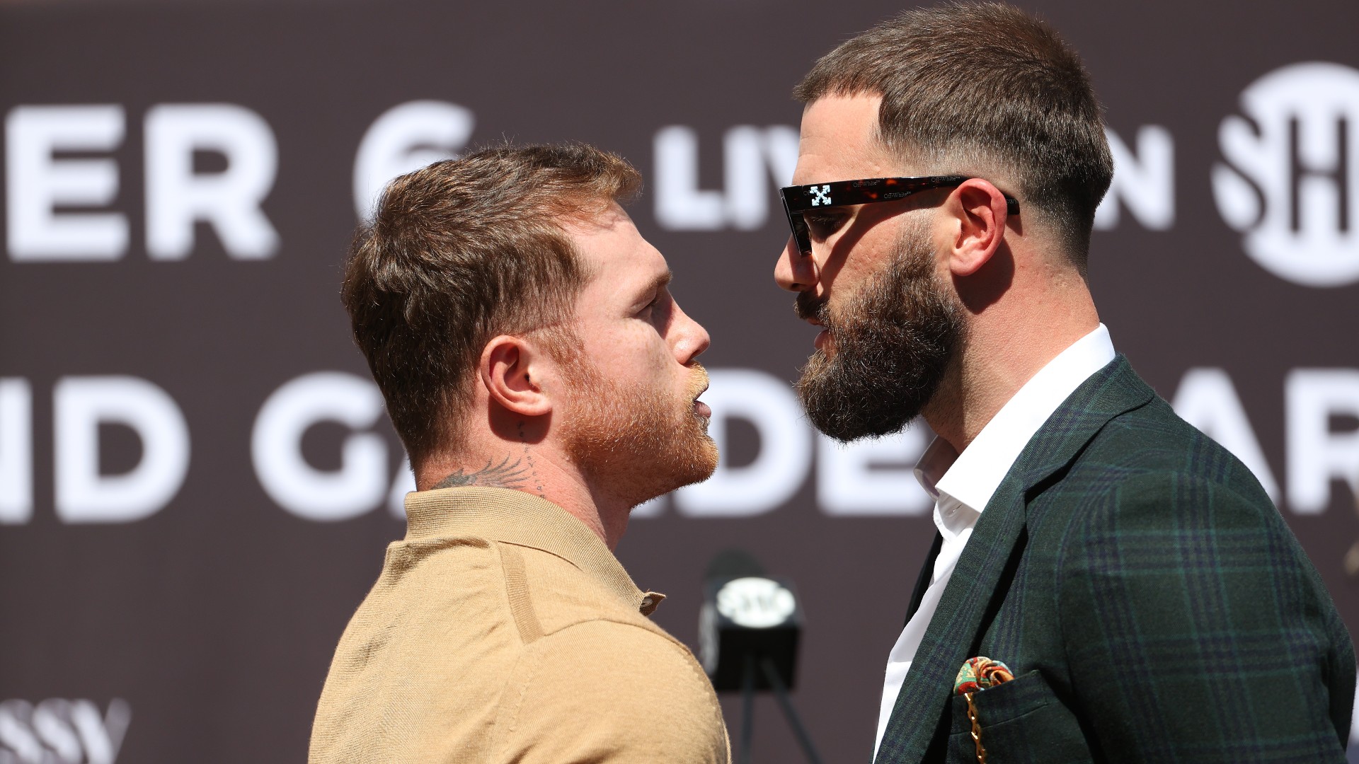 Canelo-Alvarez-Caleb-Plant-110421-Getty-FTR